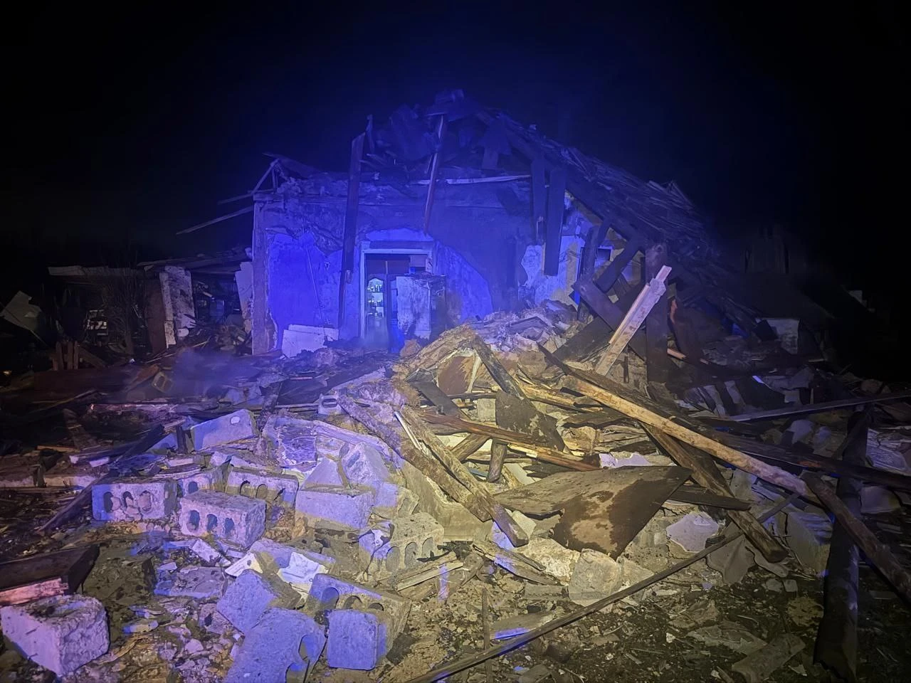 Російська атака БпЛА на Кривий Ріг: 4 постраждалих, численні пожежі та руйнування